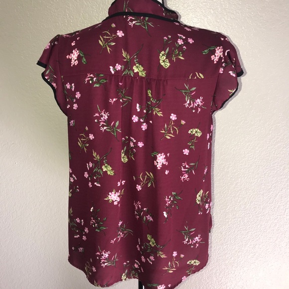 Floral bow burgundy blouse size L large - Picture 4 of 6